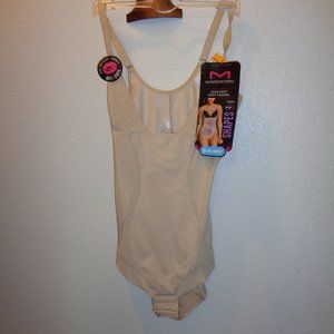 MAIDENFORM DM5004 Open Bust Body Shaper Size Small
